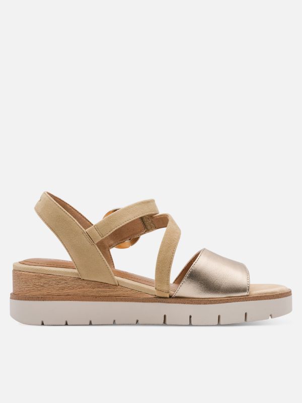 סנדלי נוחות בעיצוב מוקפד במיוחד, סגירת סקוצ’. תמריס TAMARIS.