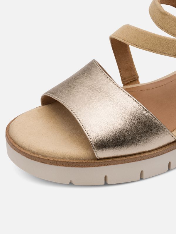 סנדלי נוחות בעיצוב מוקפד במיוחד, סגירת סקוצ’. תמריס TAMARIS.