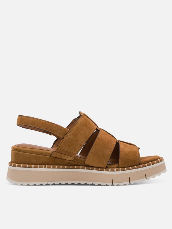 סנדל רצועות עבות מעור הפוך עם סגירת סקוצ’. סולית נוחות אורטופדית. תמריס TAMARIS.