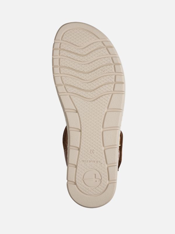 סנדל עור עם מדרס מרופד נשלף, סגירת סקוצ’. תמריס TAMARIS.