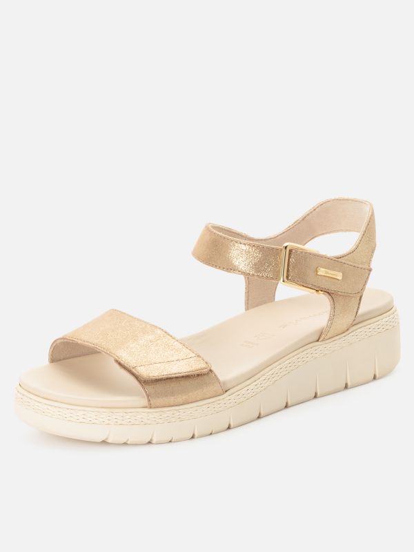 סנדל עור עם מדרס מרופד נשלף, סגירת סקוצ’. תמריס TAMARIS.